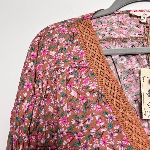 Easel Floral Lace Peasant Bohemian Spring Loose Blouse NEW M - Picture 6 of 14